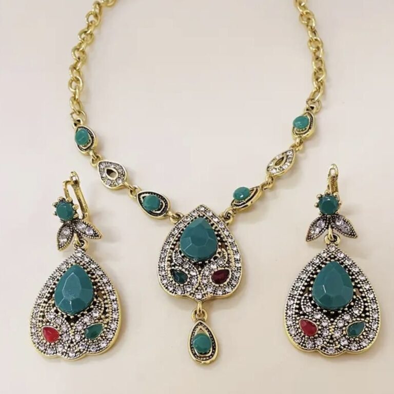 Zamrud Meena Chand Set